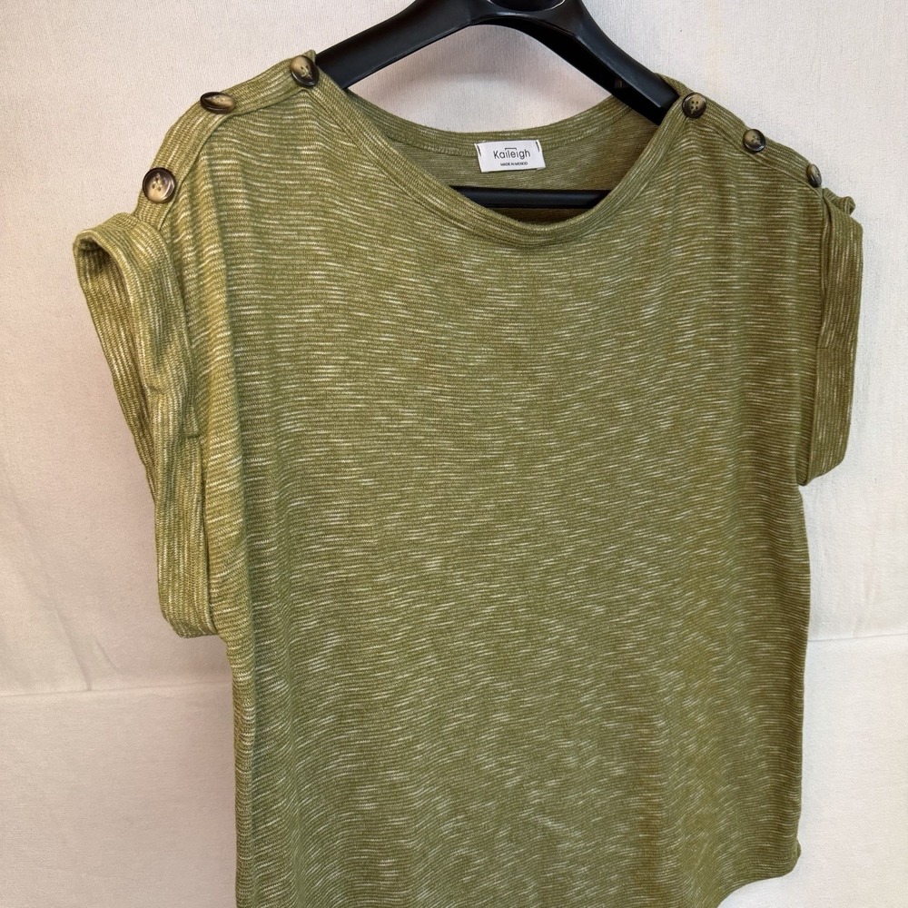 Kaileigh Heather Olive Green Textured Women's Short Sleeve Button Accent Shirt